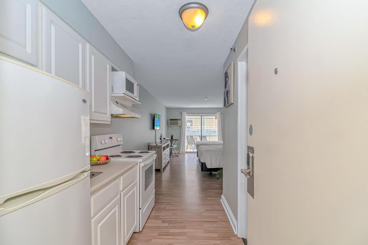 Sea Mist Resort: Modern Queen Suite for 2-4 Guests Myrtle Beach Exterior photo